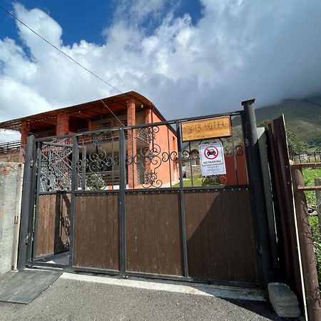 Wander Kazbegi Hotel Stepantsminda Exterior foto