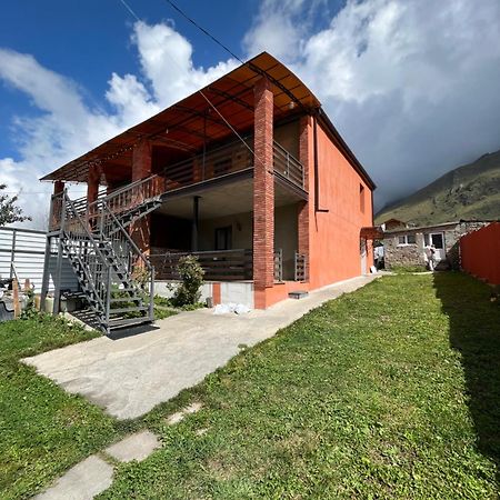 Wander Kazbegi Hotel Stepantsminda Exterior foto