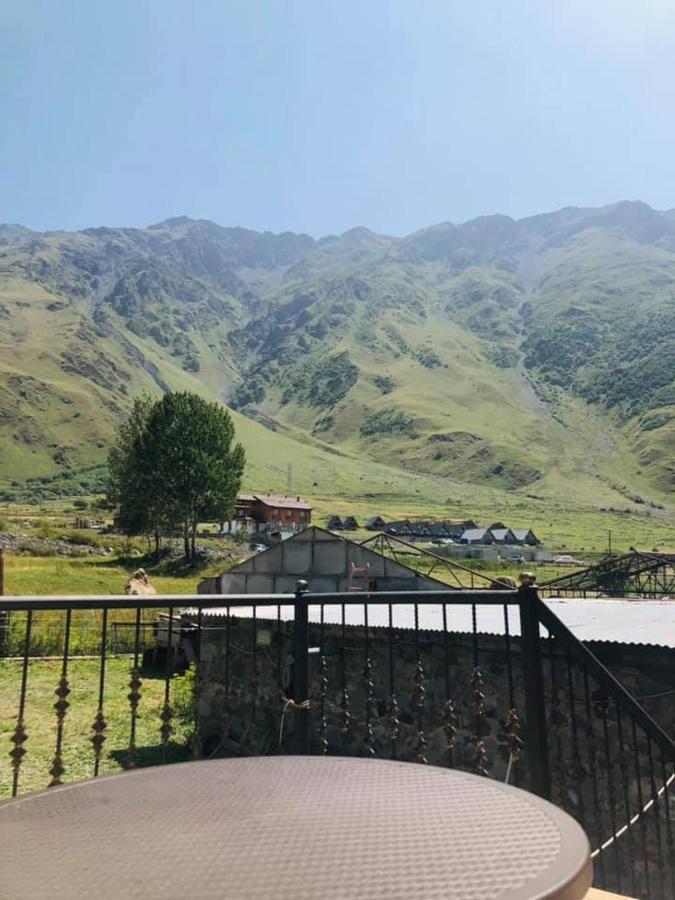 Wander Kazbegi Hotel Stepantsminda Exterior foto